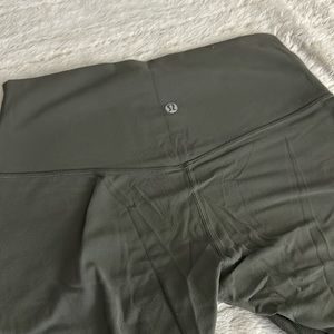 Lululemon leggings